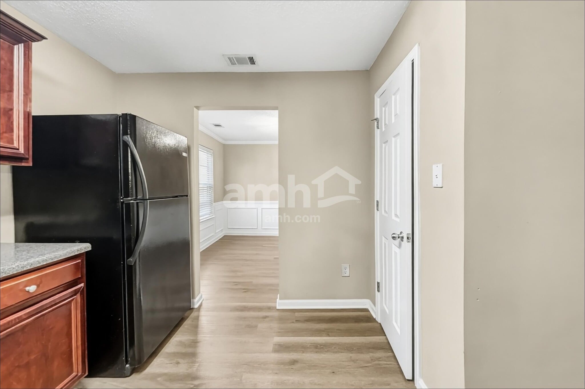 Building Photo - 369 Hidden Creek Ln