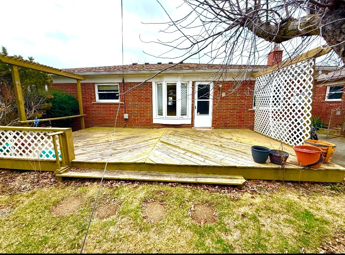 Building Photo - 12237 Champaign Ave