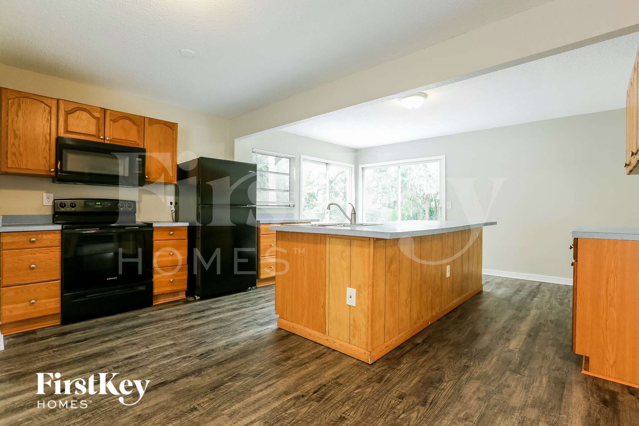 Building Photo - 1260 Sheridan Dr NW