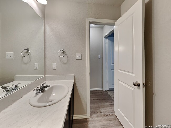 Building Photo - 7439 Summer Blossom Ct