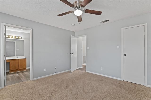 Building Photo - 3521 Glenview Dr