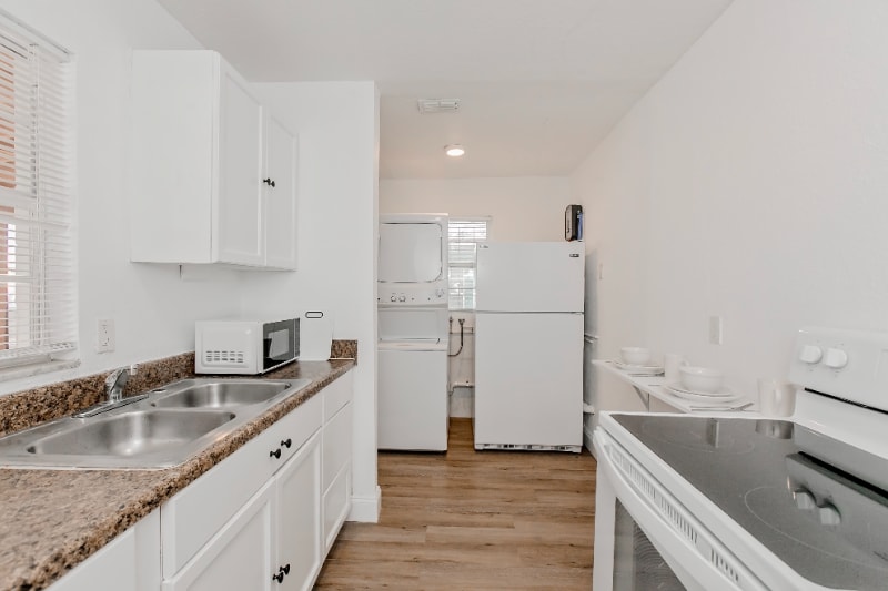 Building Photo - 5196 Lescot Ln