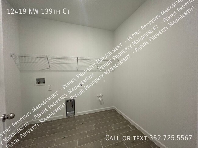 Building Photo - 12419 NW 139th Dr