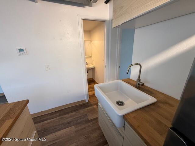 Building Photo - 2421 Stone St