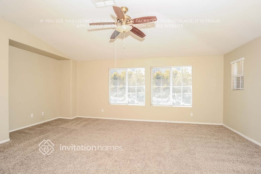 Building Photo - 6814 Miramar Ln