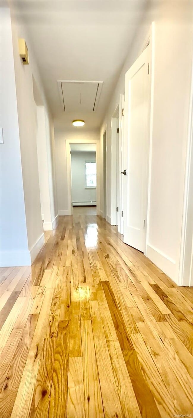 Building Photo - 495 Kimball Ave