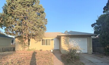 Building Photo - Convenient Aurora Location Near Anschutz Medical Campus And Stanley Marketplace