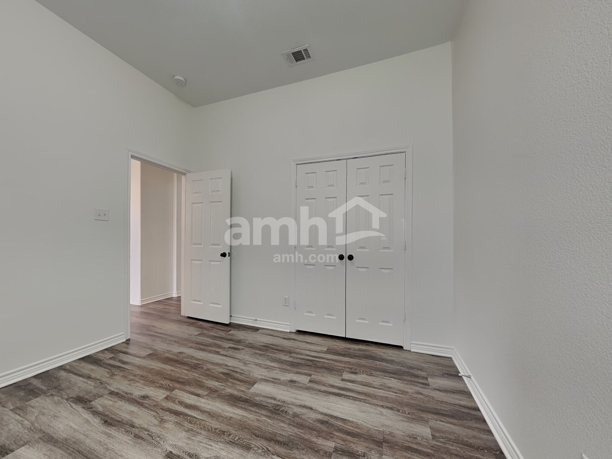 Building Photo - 1325 Rosedale Springs Ln