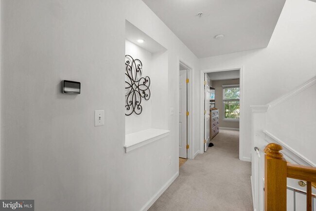 Building Photo - 2940 Huntington Grove Square