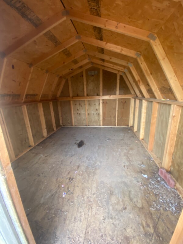 Building Photo - 133 Sharon Dr