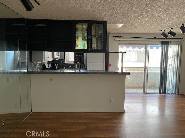 Building Photo - 18530 Hatteras St