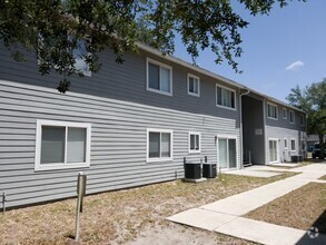 Building Photo - 100 E Rhodes Dr