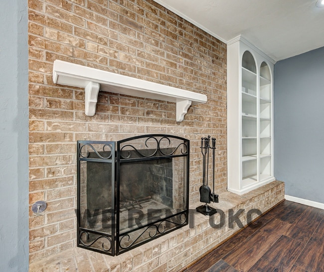 Building Photo - 11308 Bel Air Pl