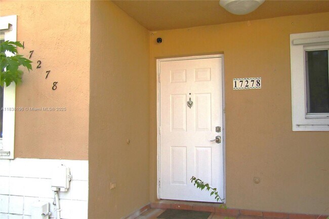 Building Photo - 17278 SW 139th Ct