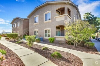 Building Photo - Two Bedroom Condo in Gate community