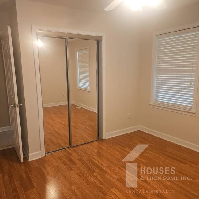 Building Photo - 108 Forrest Dr