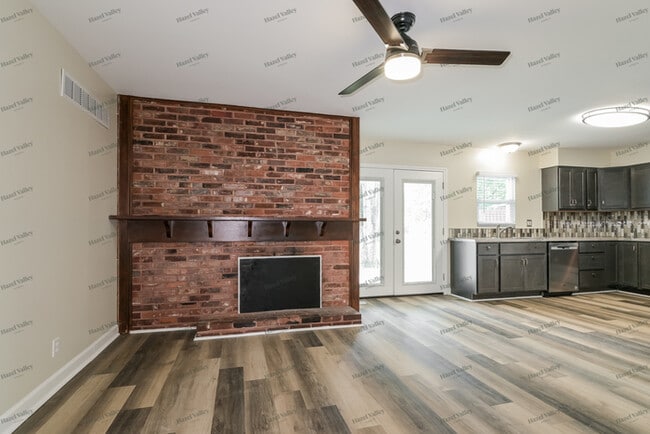 Building Photo - 3564 Norberg Dr