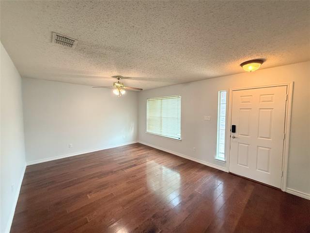 Building Photo - 4275 Cave Cove Ct