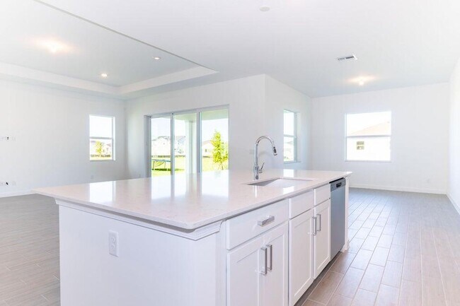 Building Photo - 1132 Haywagon Trl