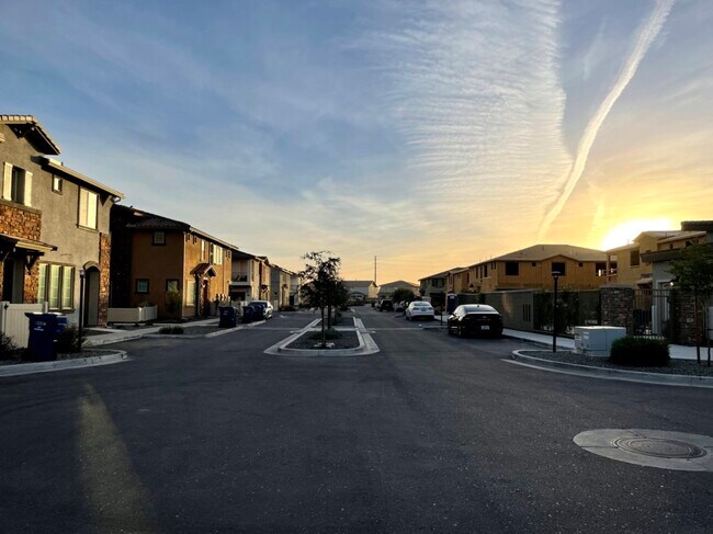 Community - 4100 S Pinelake Way