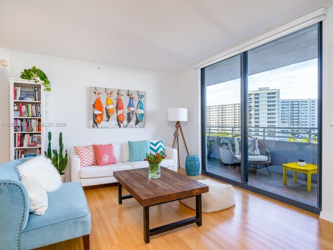 Building Photo - 1330 West Ave