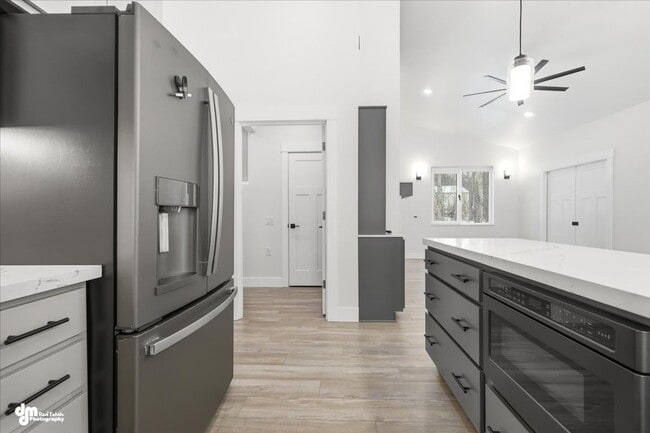 Building Photo - Fully ADA Accessible Home!