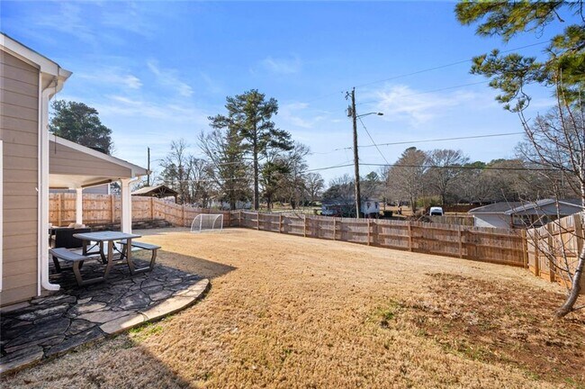 Building Photo - 2239 Snug Harbor NE