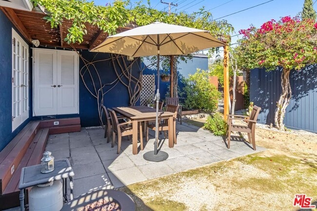 Building Photo - 4180 Keystone Av