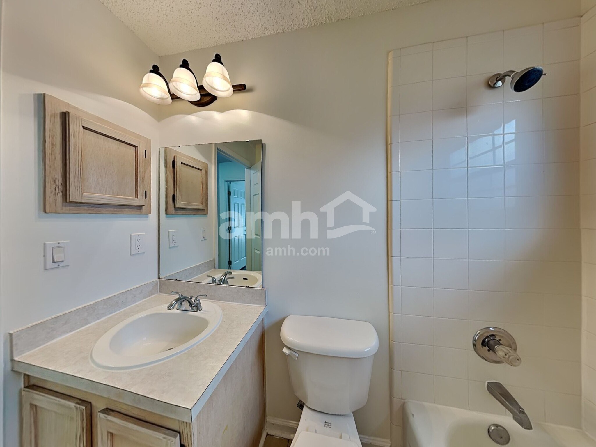 Building Photo - 3275 Guernsey Ct