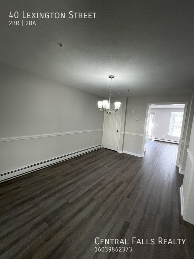 Building Photo - 40 Lexington St