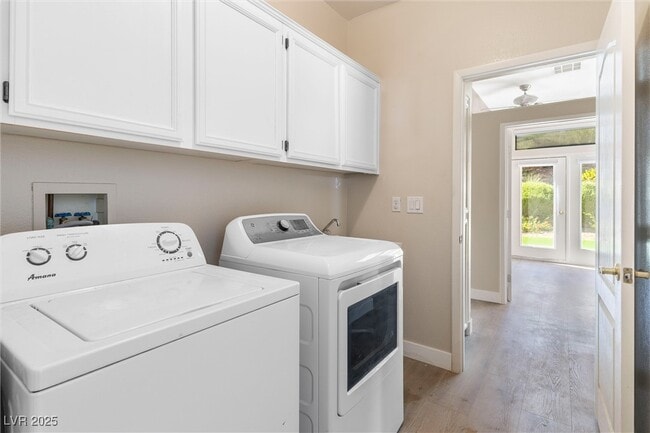 Building Photo - 1725 Pacific Breeze Dr