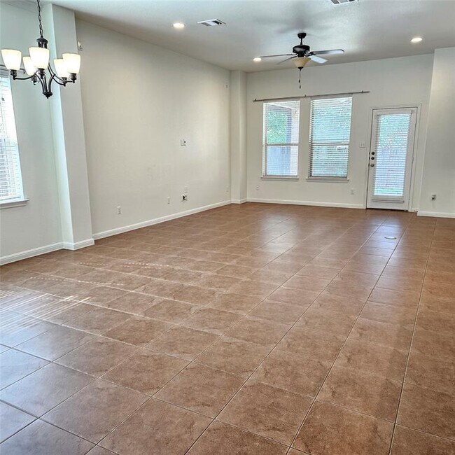 Building Photo - 2487 Santa Barbara Loop