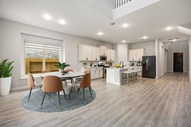 Building Photo - 142 Sunray Creek Dr