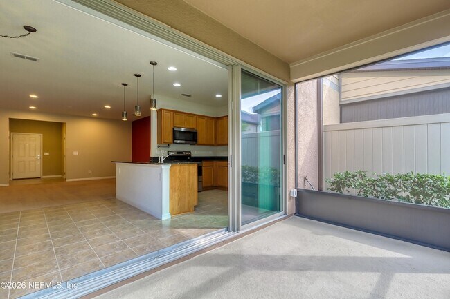 Building Photo - 7021 Buroak Ct