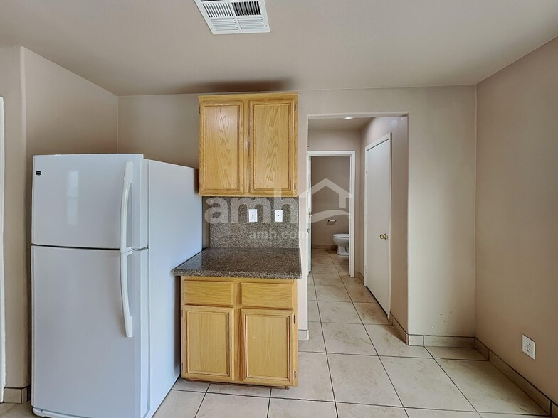 Building Photo - 8834 Promised Land Ave