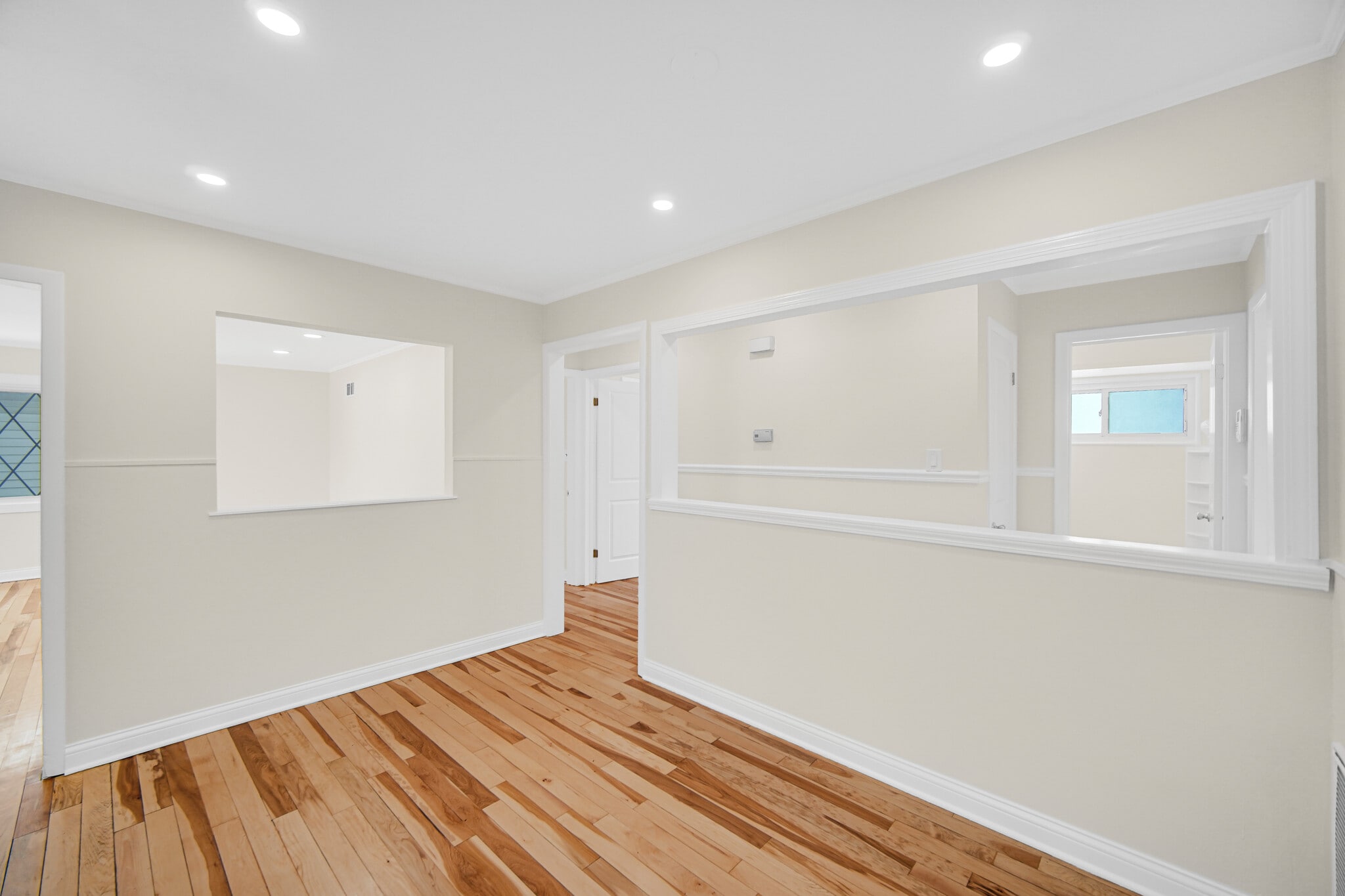 Building Photo - 3127 Woodworth Pl