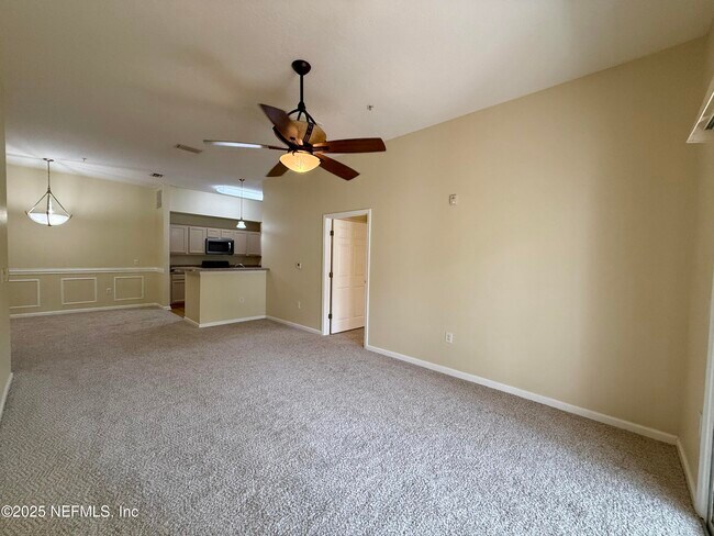 Building Photo - 6106 Maggies Cir