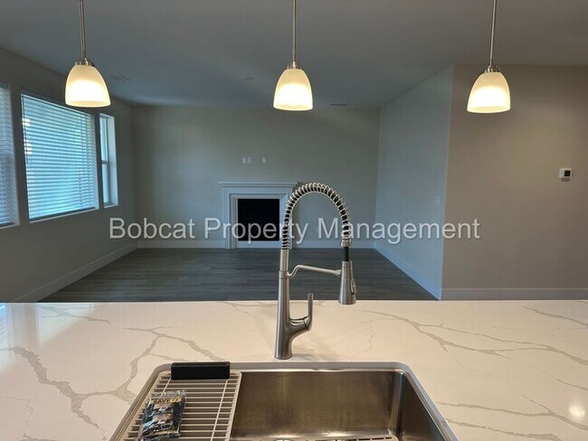 Building Photo - 1631 Delta Downs Dr