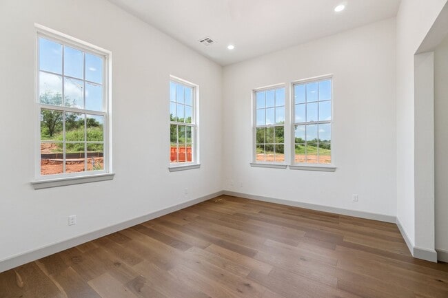 Building Photo - Natural Soul, Modern Flow, Your Boho Escape Awaits!