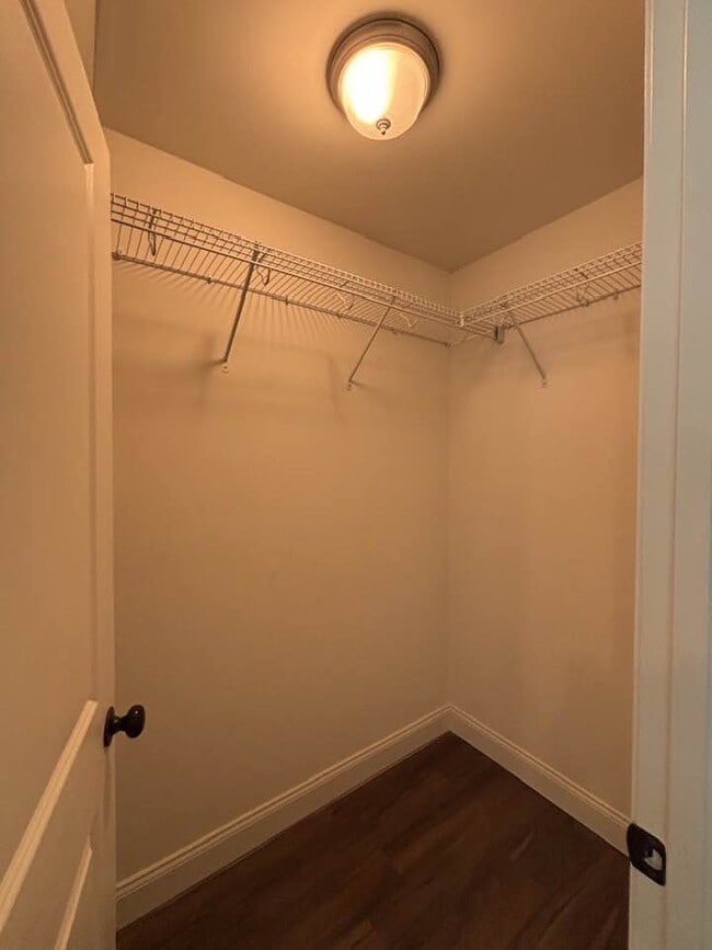 Building Photo - 4147 Lennox Wy