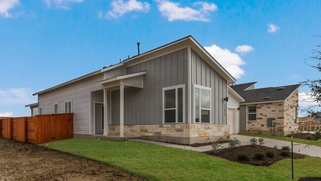 Building Photo - 11617 American Mustang Lp