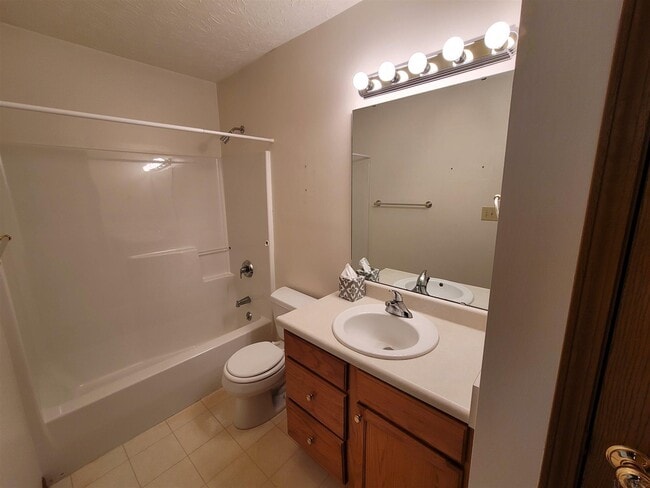 Building Photo - 312 Plantation Way