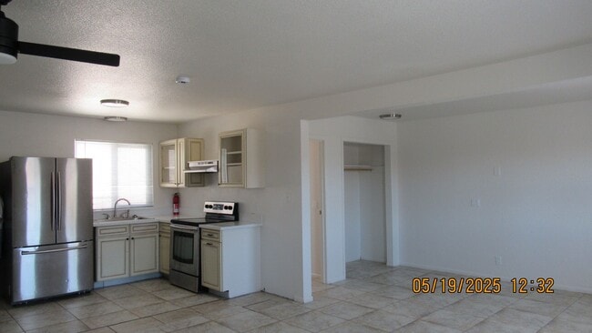 Building Photo - 3201 Kearsage Dr