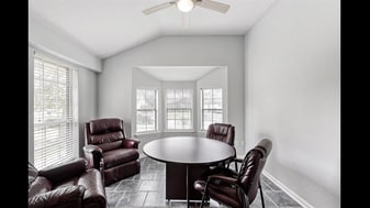 Building Photo - 21606 Glenbranch Dr