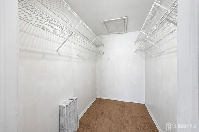 Building Photo - 1036 Waterford Dr