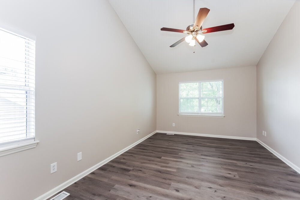 Building Photo - 7304 Hethersett Ln