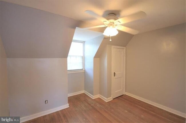 Building Photo - 2400 Arlington Blvd
