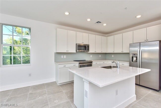 Building Photo - 26300 Coco Cay Cir