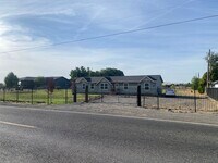 Building Photo - 357 McDonald Rd