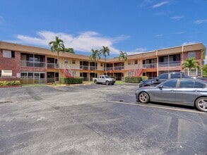 Building Photo - 2040 NW 81st Ave
